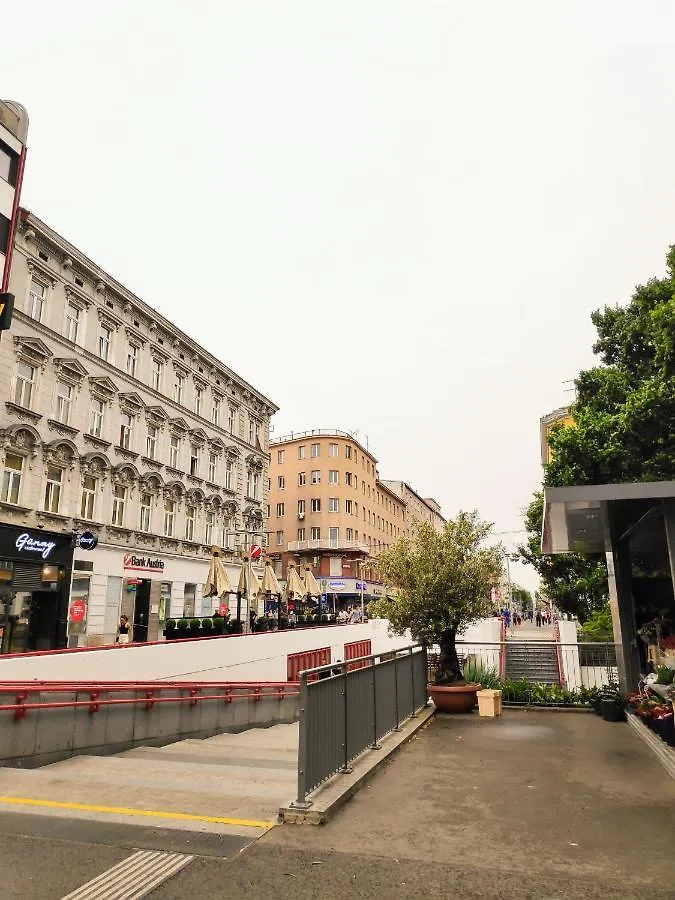 Humboldt Feel Good Apartments Vienna Austria