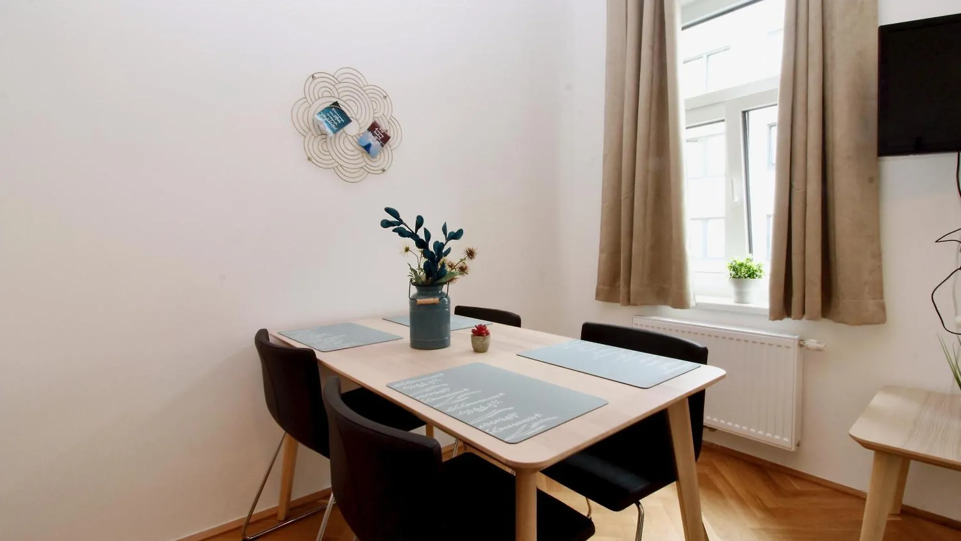 Humboldt Feel Good Apartments Vienna Austria