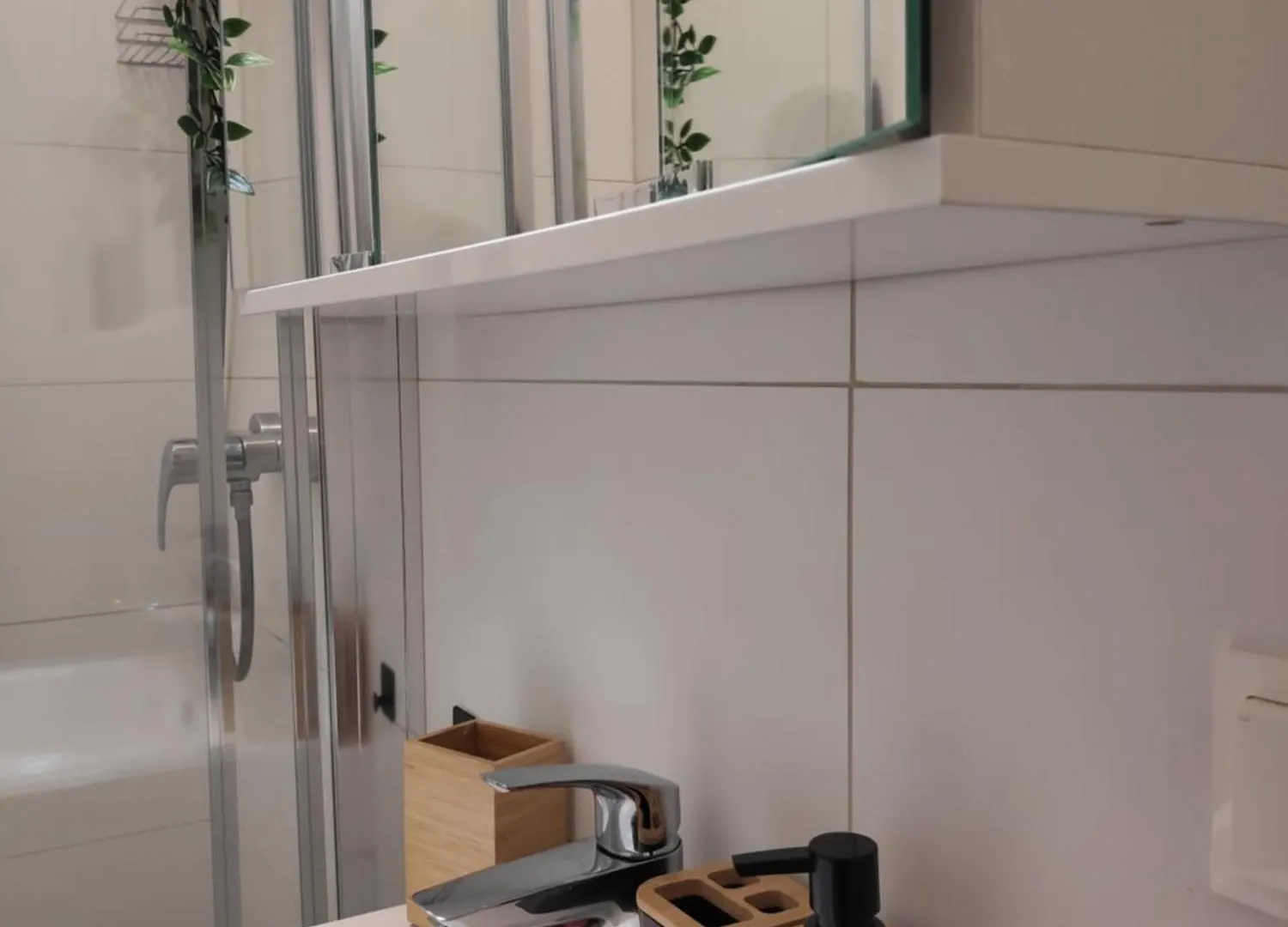 Humboldt Feel Good Apartments Vienna 0*,  Austria
